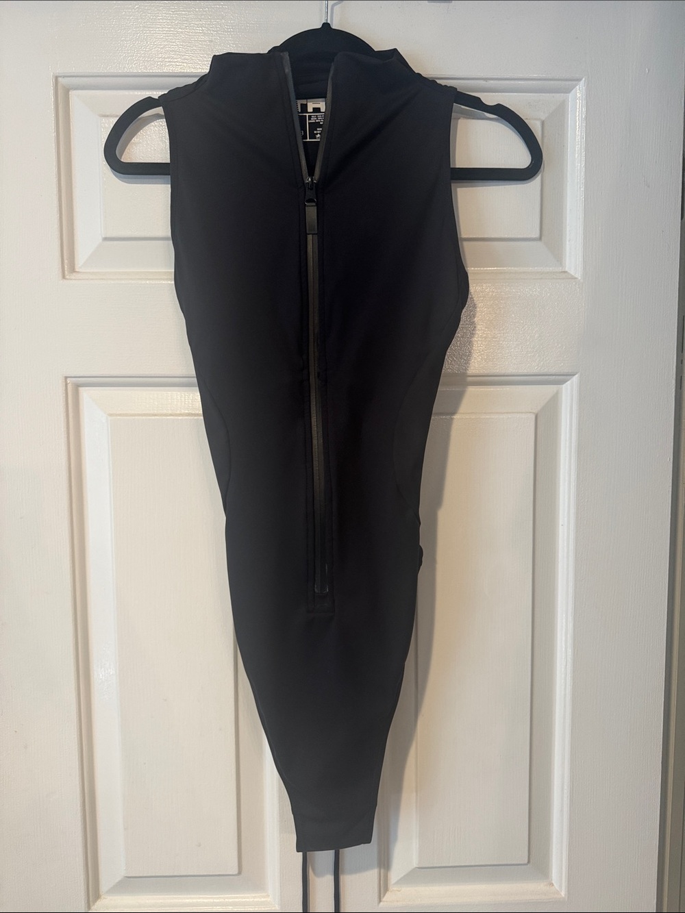 TA3 Sleeveless Surfy